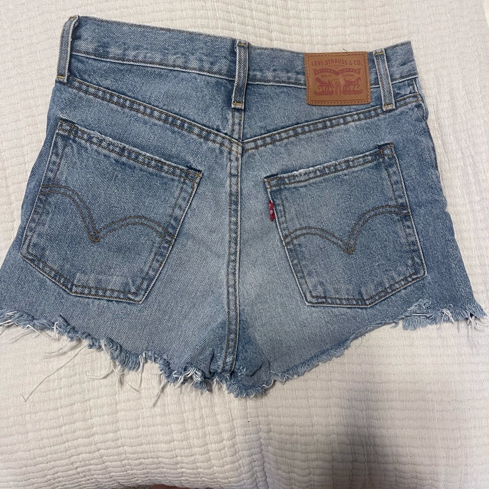 Levi Shorts
